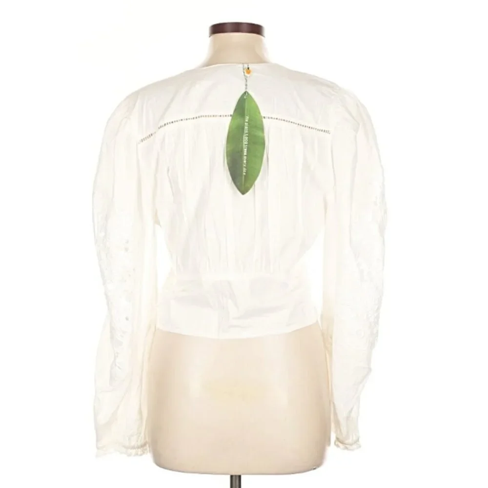 Farm Rio Long-Sleeve Lace Blouse NWT Large - Picture 4 of 6